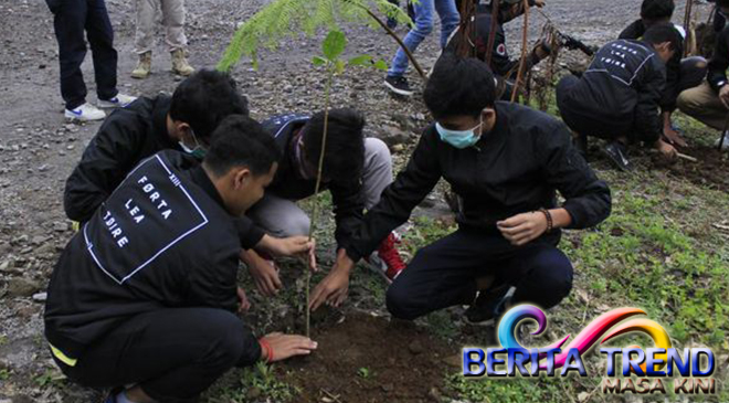 Liburan Ramai - ramai Sambil Menanam Pohon di Bandung, Sayangi Bumi!