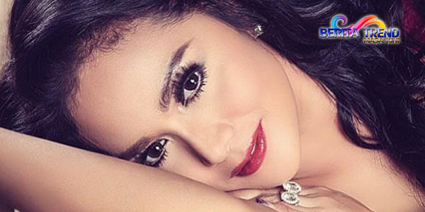 Meski Usianya Sudah Tidak Muda Lagi Tapi Krisdayanti Masih Memiliki Sosok Yang Awet Muda