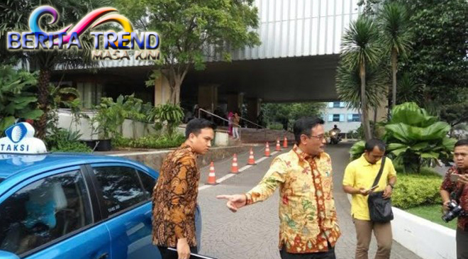 Djarot Menaiki Taksi ke Balai Kota karena Mengikuti Peraturan tidak boleh membawa kendaraan