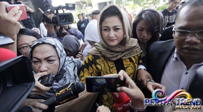 Karena Telah Merintangi Penyidikan Novanto, KPK Memanggil Ny Deisti